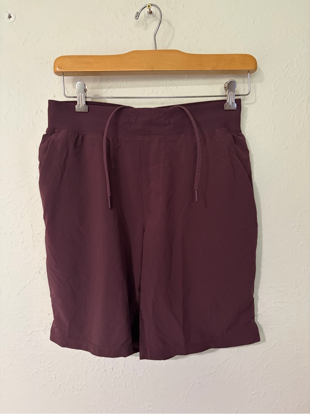 Lululemon T.H.E.Short 9" Linerless Size Medium